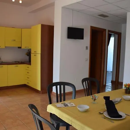 Desusino Park Village & 3* Butera